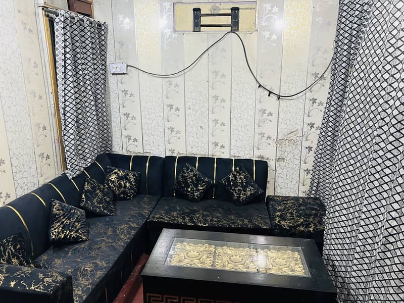 L shaped corner sofa 10/10 0