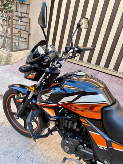 Honda cb 150F