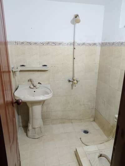 2.5 Marla double story house at National park near Margazar R block