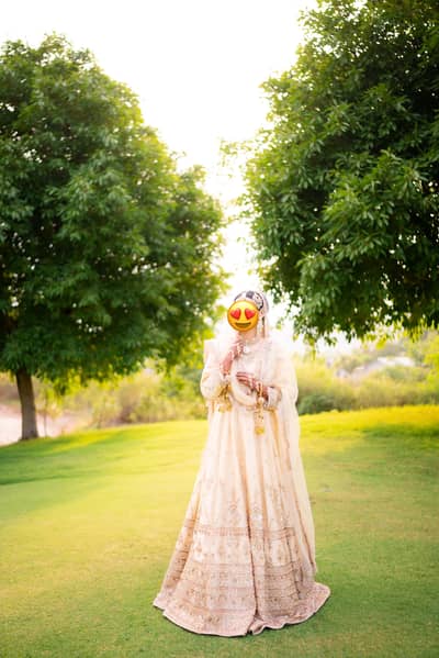 Ivory gold tissue silk bridal lehenga choli - Medium