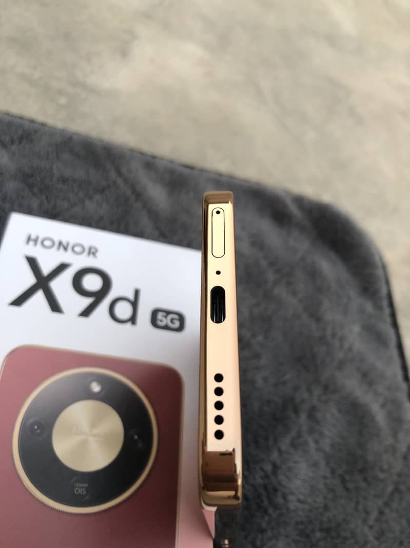 Honor x9d 1