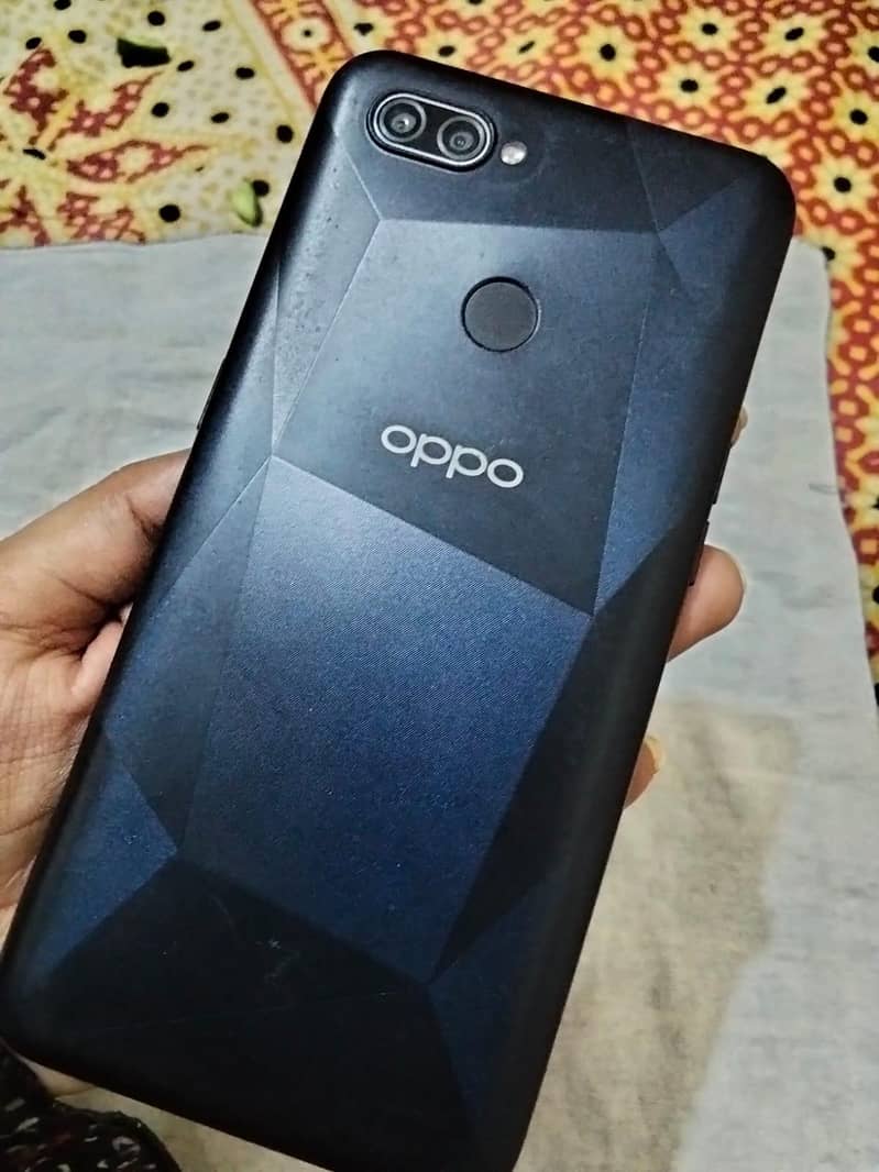 OPPO A12 0