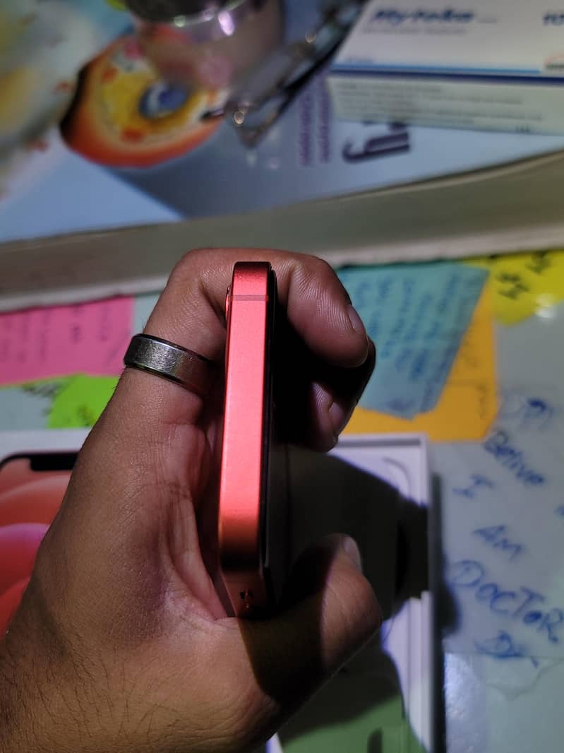 Apple iPhone 12 mini 9