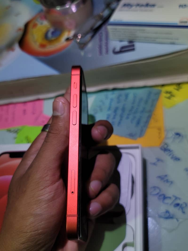 Apple iPhone 12 mini 10