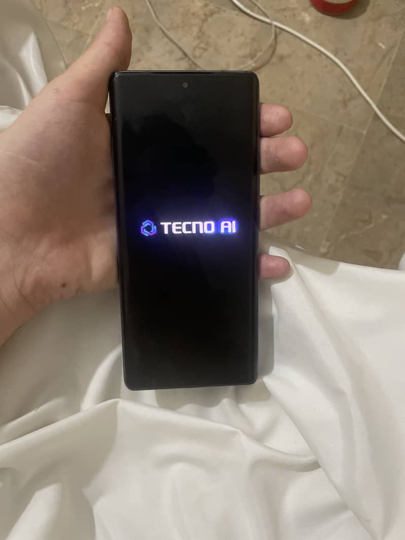 Tecno camon 30s 1
