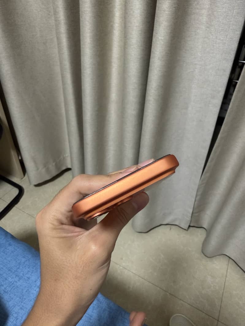 Apple iPhone 17 Pro Max 0