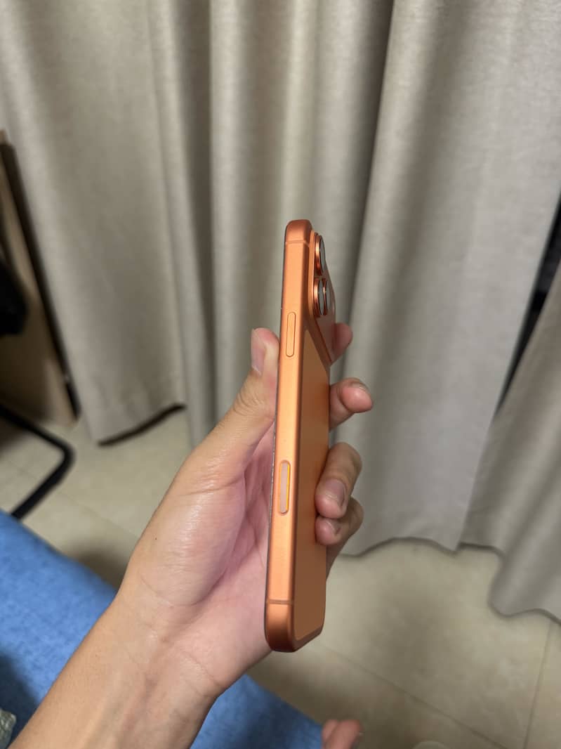 Apple iPhone 17 Pro Max 1