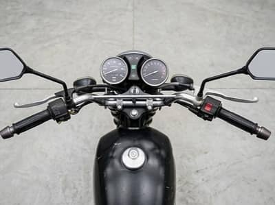Suzuki GS 150 Self start Whatsapp number 03216417480