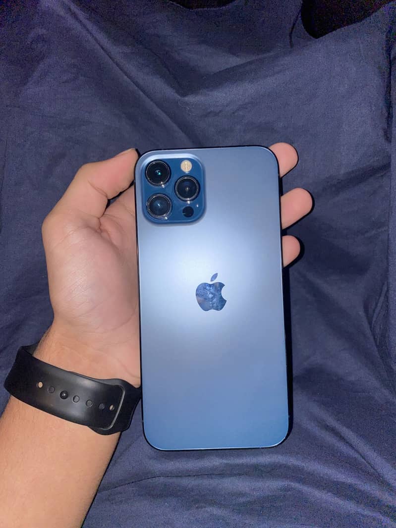 Apple iPhone 12 Pro Max 1