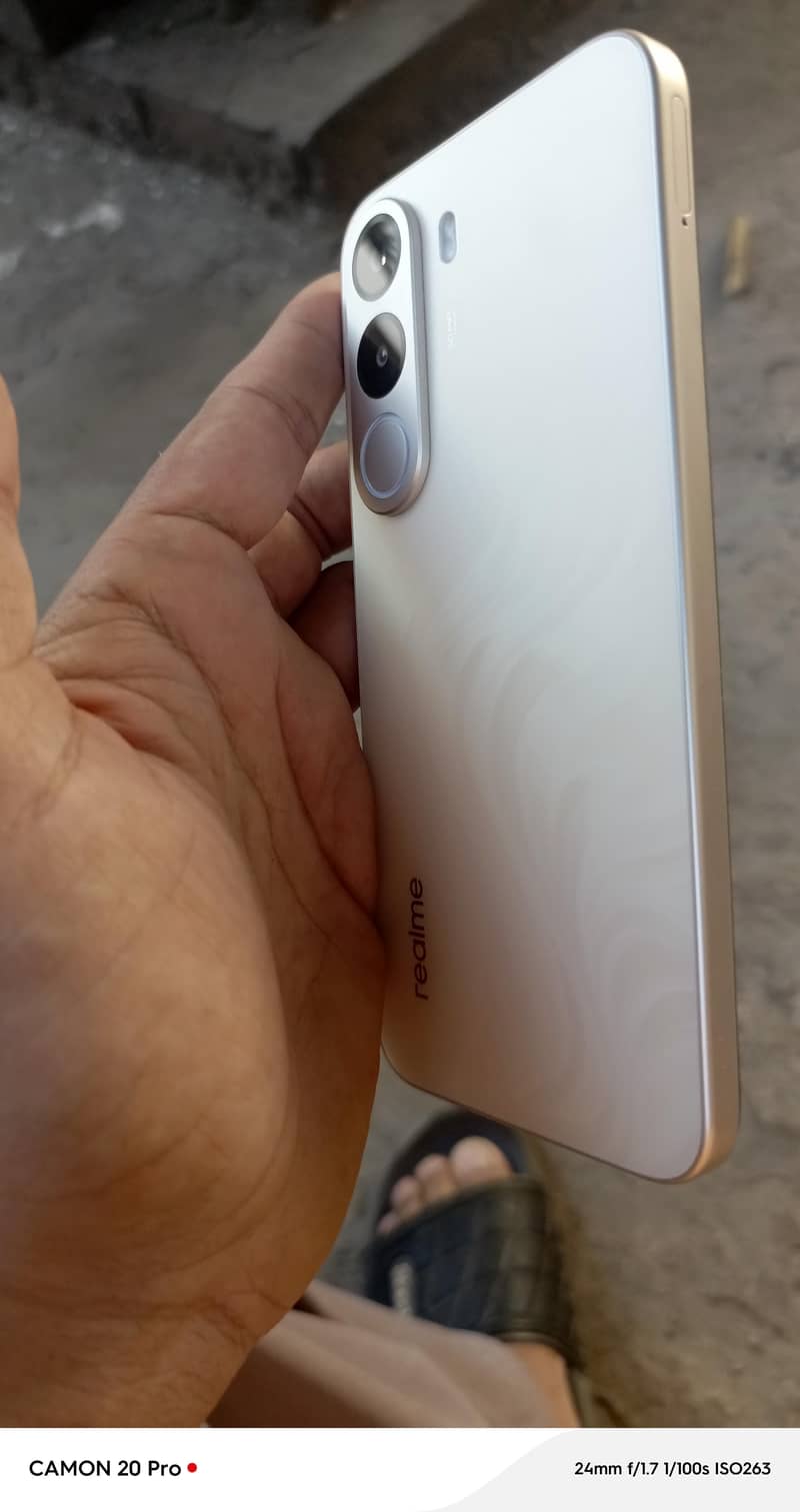 Realme c100x 4