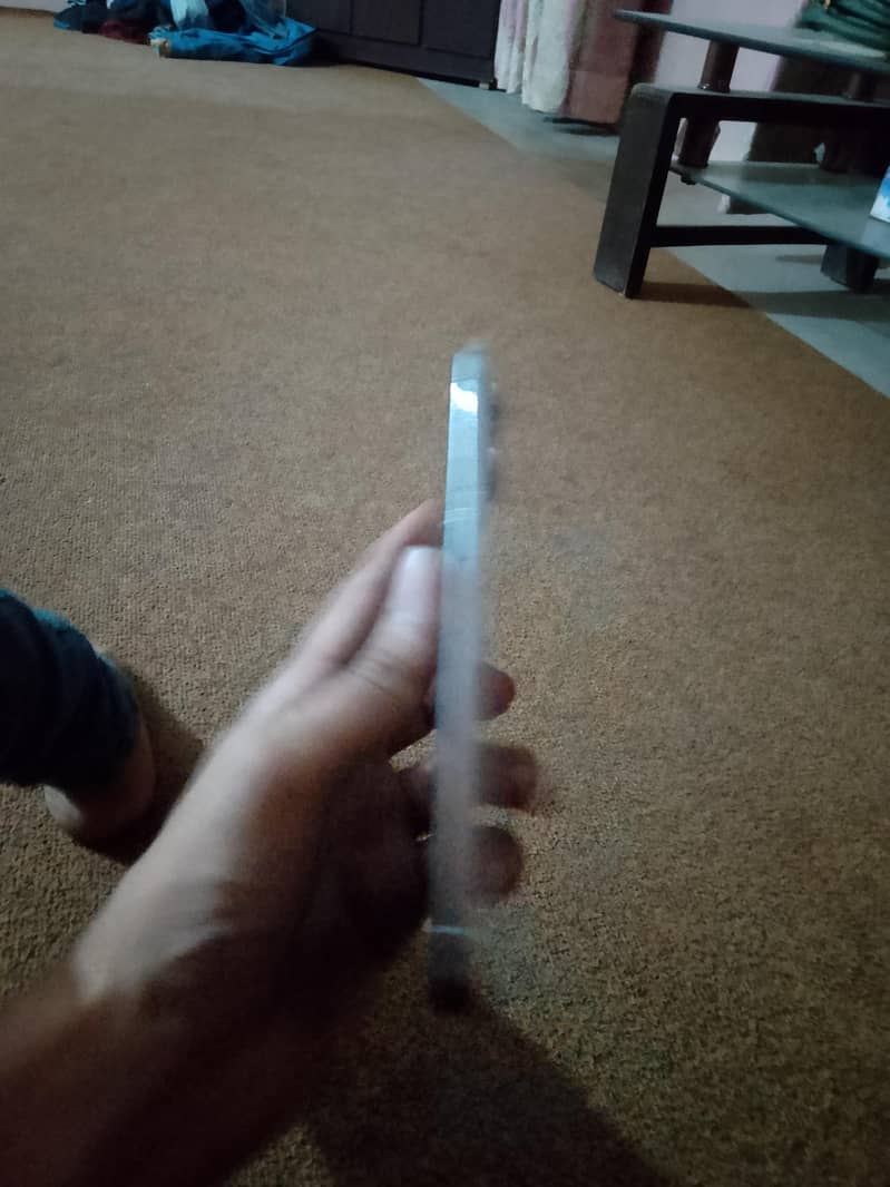 Apple iPhone 14 Pro Max 1