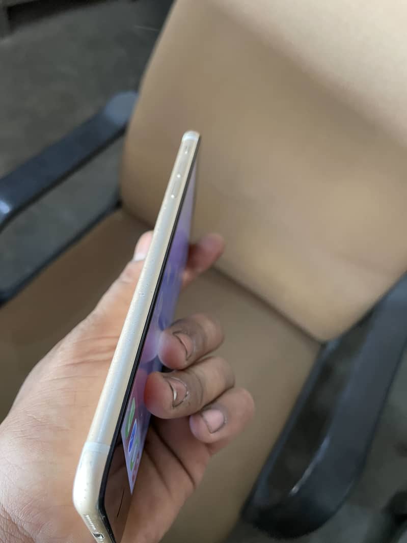 Iphon 7 plus pta approved 2