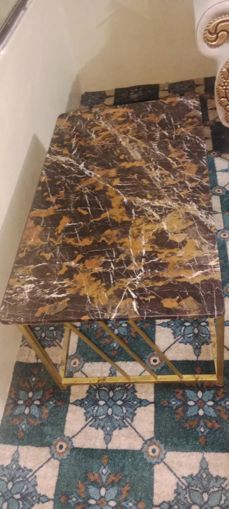 coffee table (pure marble) 1