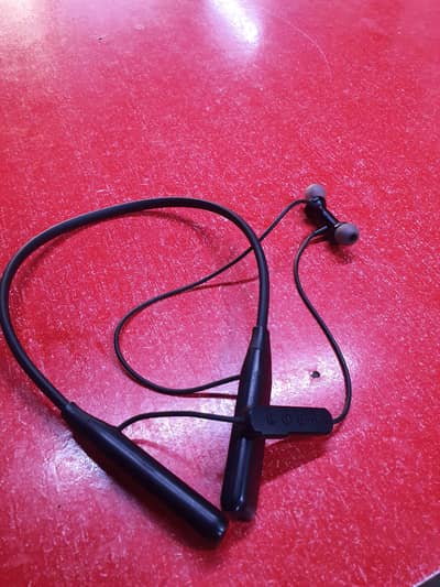 imported neck band branded