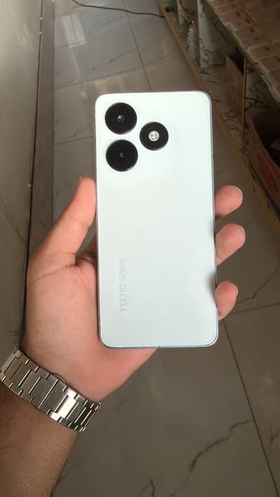 Tecno Spark 20C