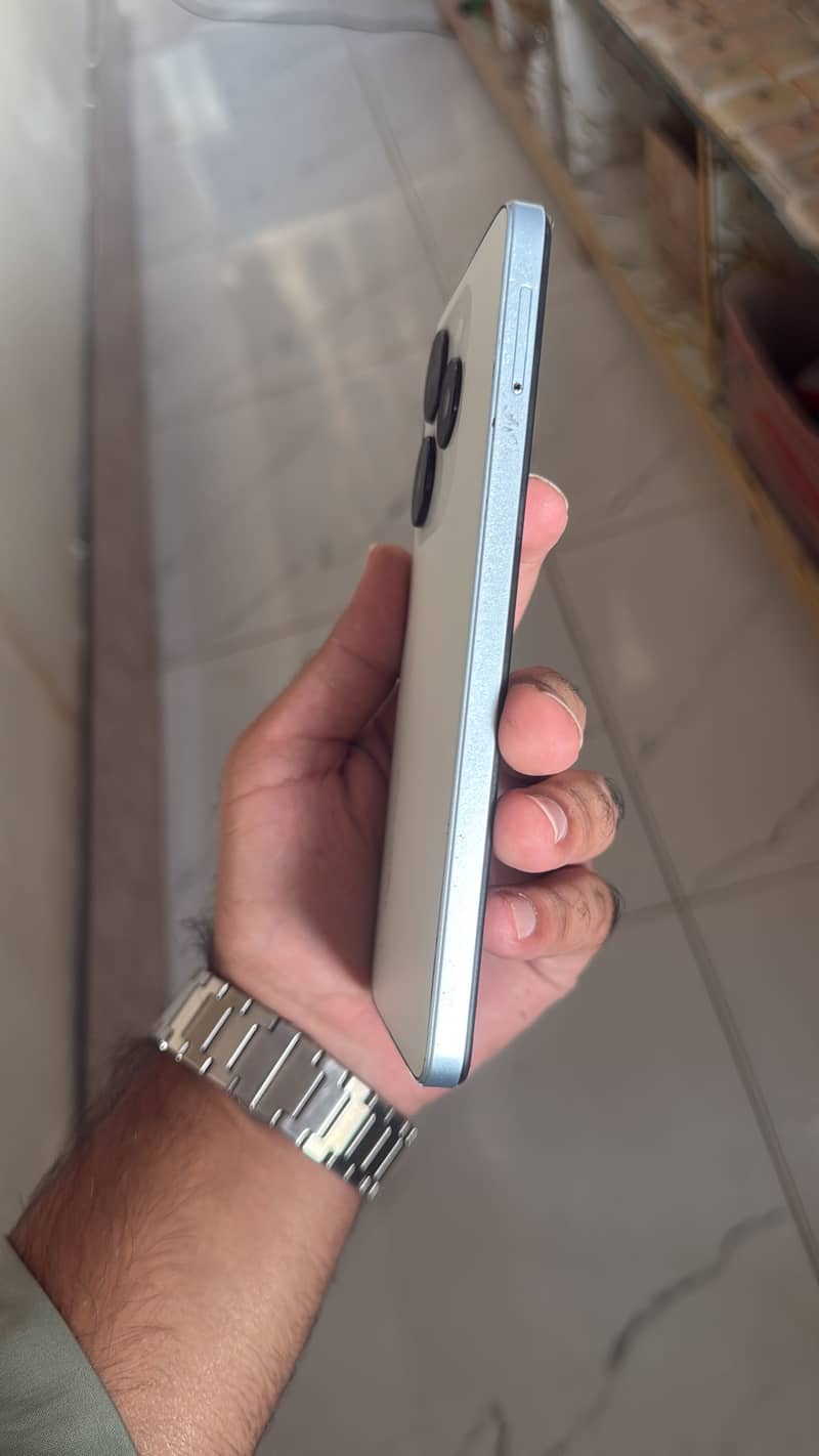 Tecno Spark 20C 3