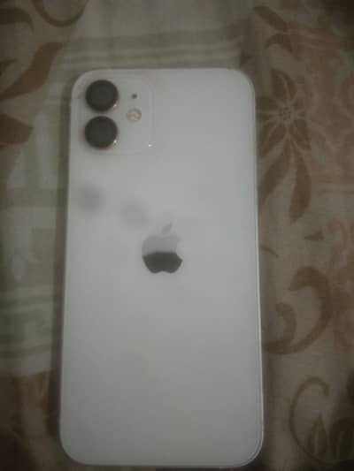 Apple iPhone 12