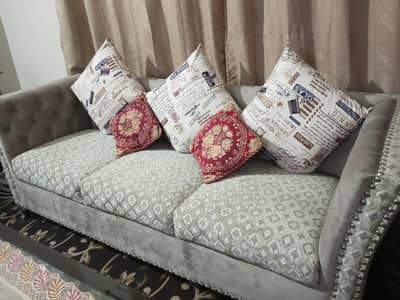 5 Seater Sofa Set Brand New
