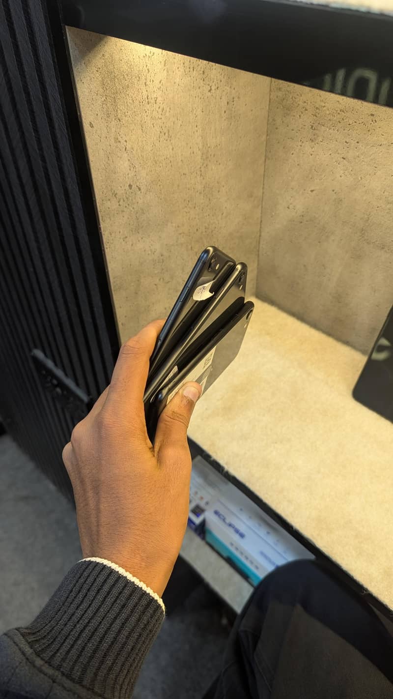 Apple iPhone SE 4