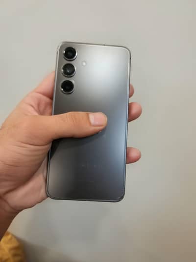 Samsung S24 5G (URGENT SALE)