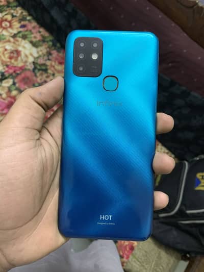 Infinix Hot 10 4/64 all ok no problam 10 by 10