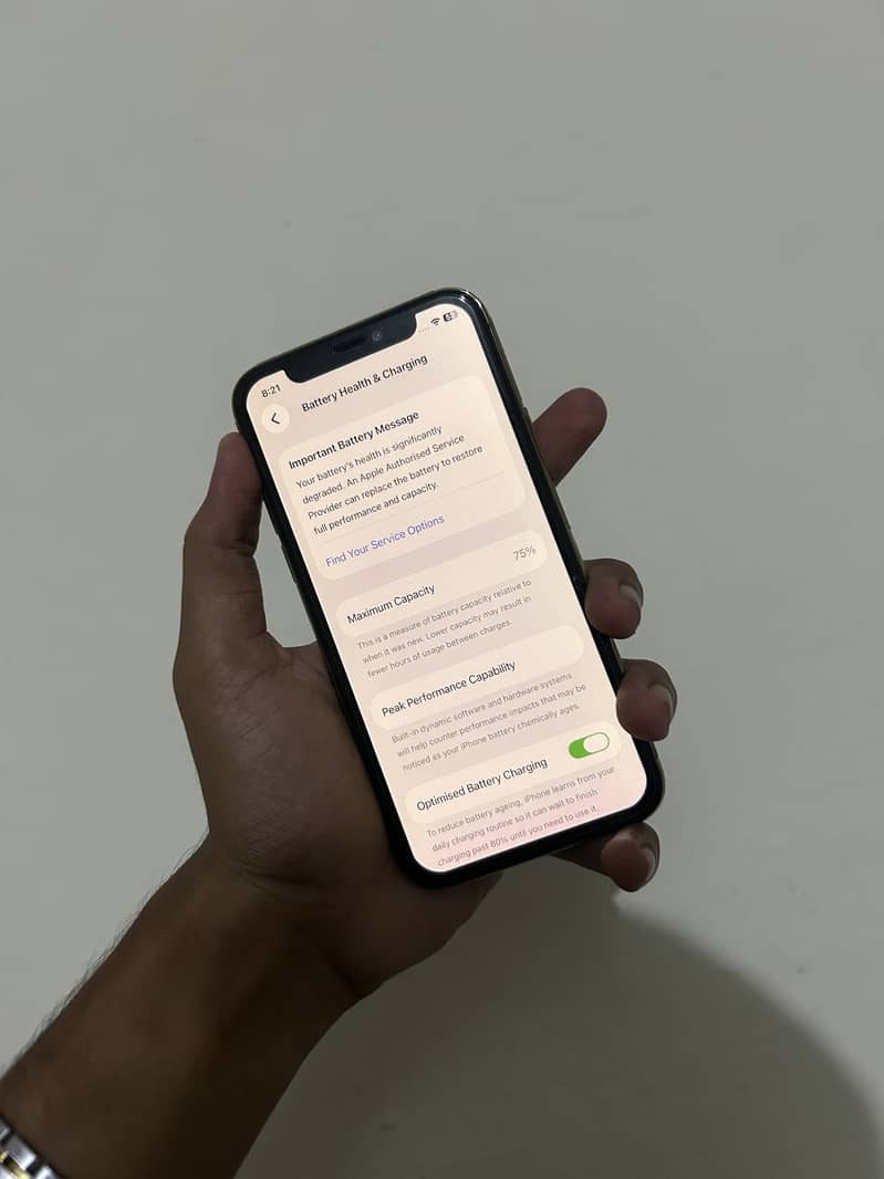 Apple iPhone 11 Pro 2