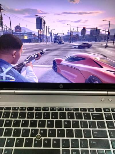 Gaming Laptop GTA 5 - 1GB Graphic Card