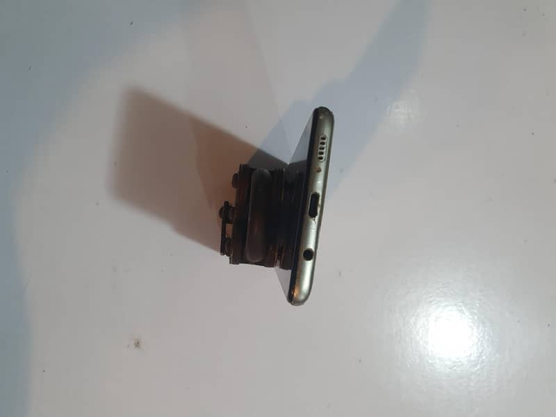 Samsung Mobile A51 4