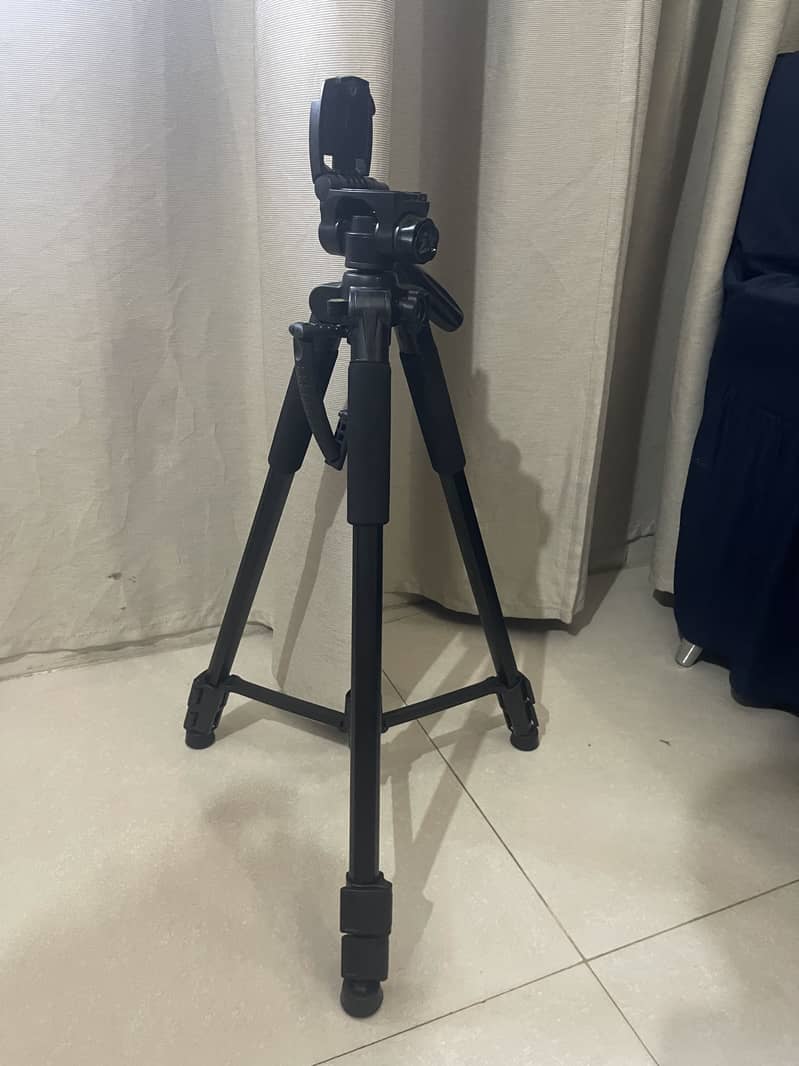 Camera Tripod Stand 0