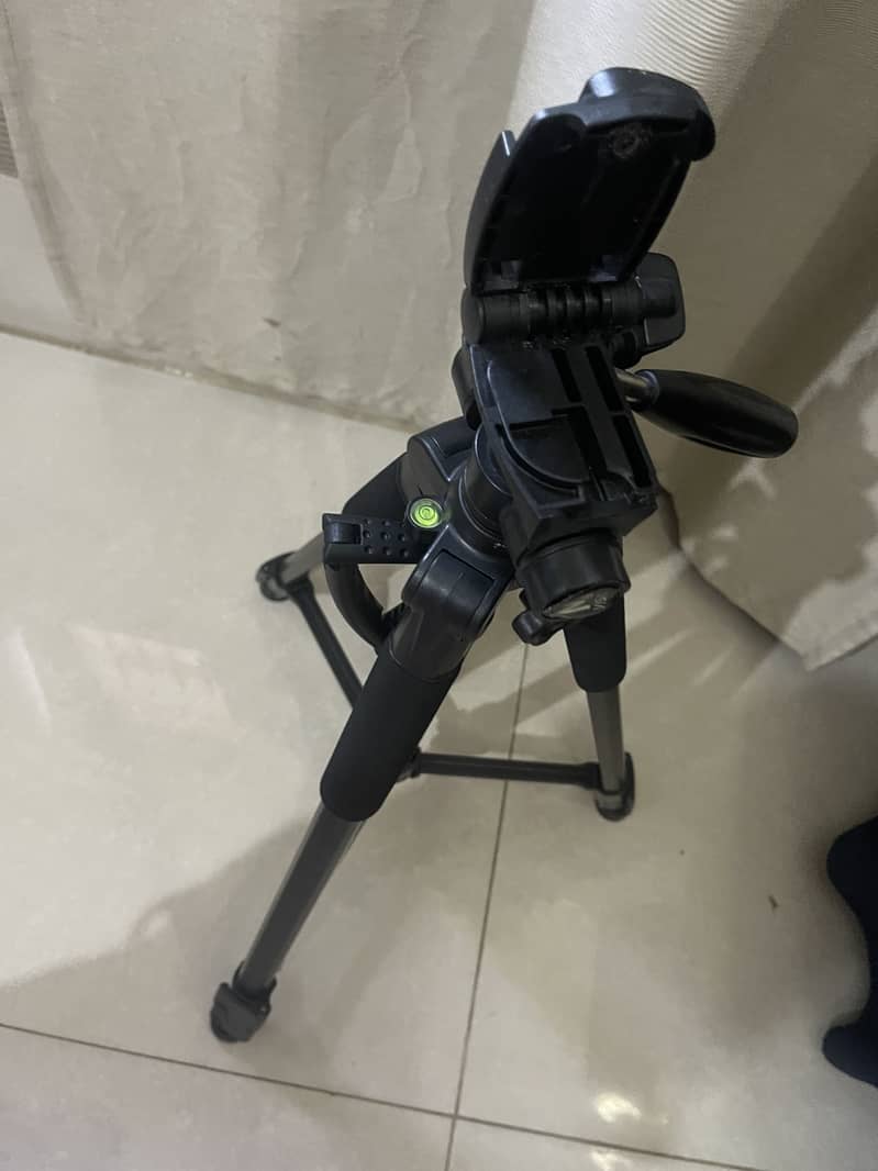 Camera Tripod Stand 1