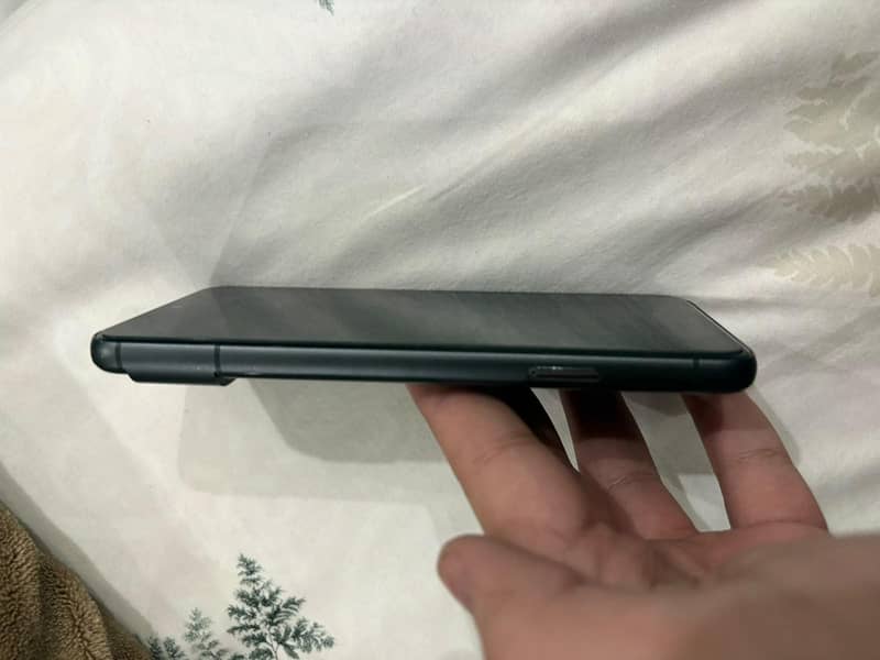Google Pixel 8 2