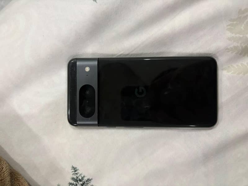 Google Pixel 8 3