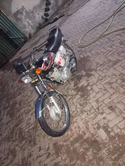 honda CG 125 used condition but good condition
