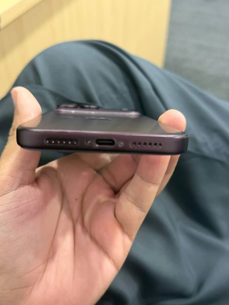 Apple iPhone 18 Pro Max 4