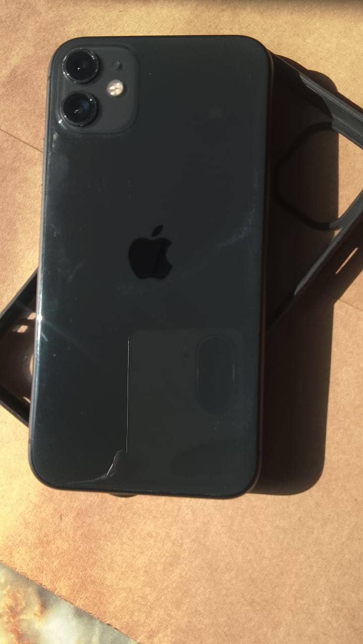 Apple iPhone 11 0