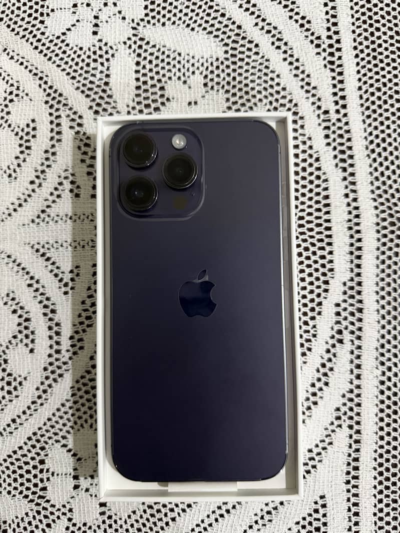 Apple iPhone 14 Pro Max 0