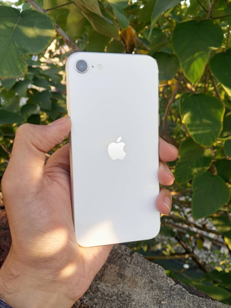 Apple iPhone SE 1
