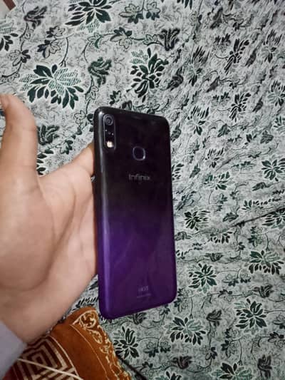Infinix hot 8 lite sale exchange