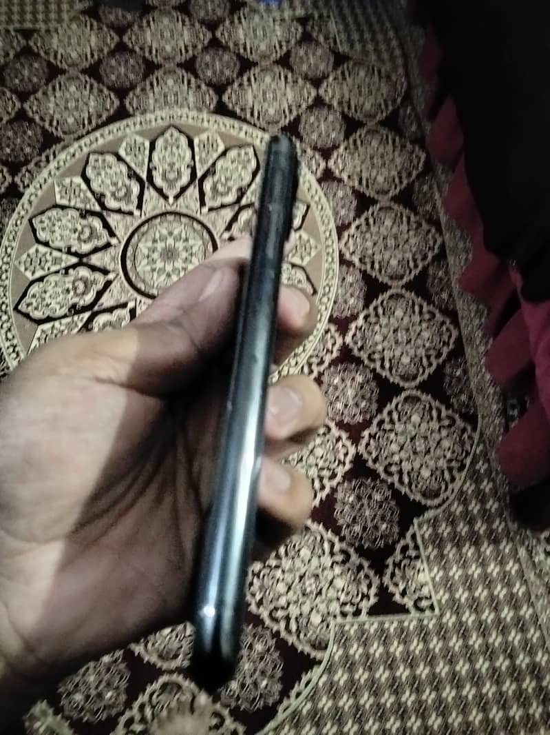 Apple iPhone XS 2