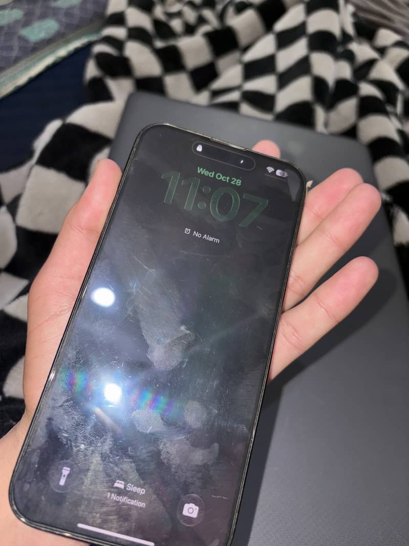Apple iPhone 15 Pro Max 1