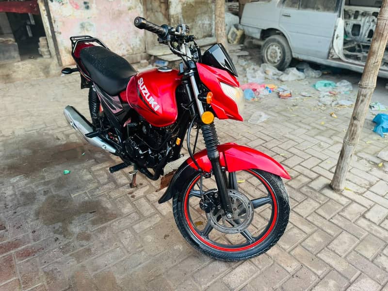 Suzuki GR 150 4
