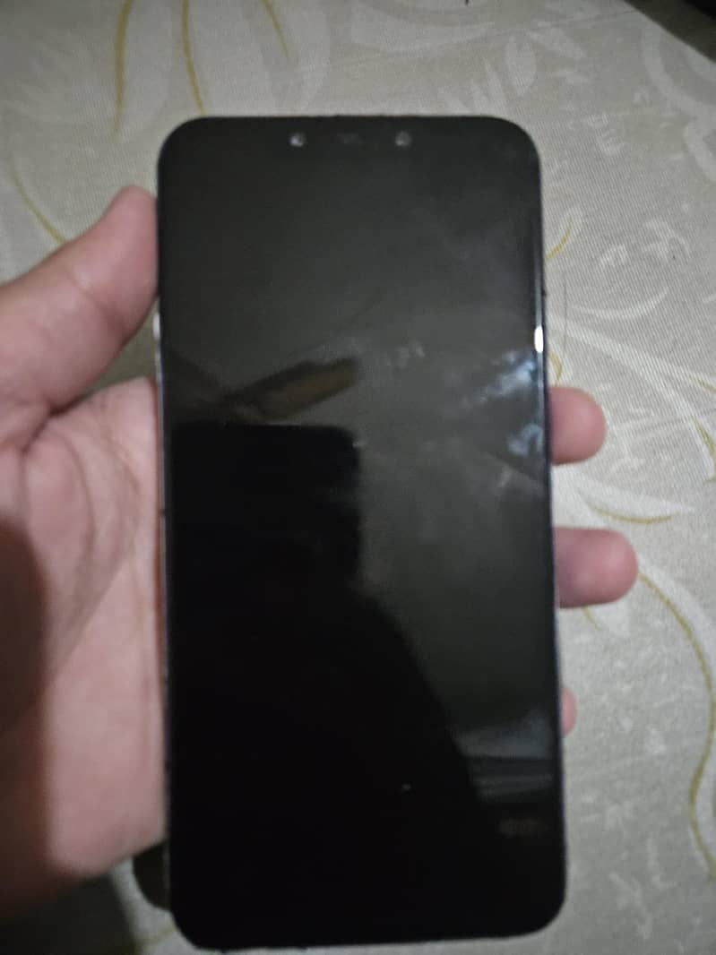 Huawei Nova 3i 0