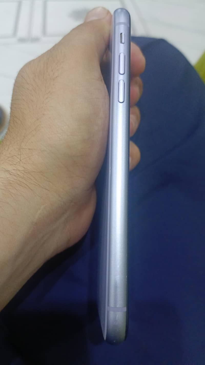 Apple iPhone 11 2