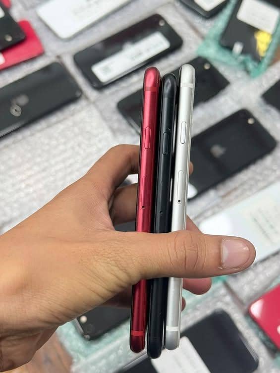 Apple iPhone SE 6