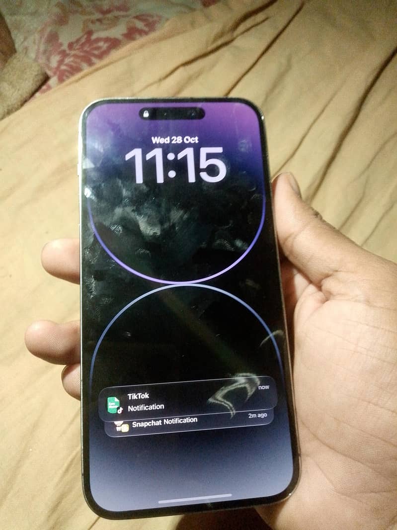 Apple iPhone 14 Pro Max 1