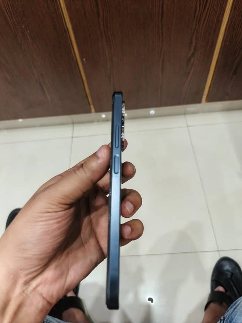 Realme C55 3