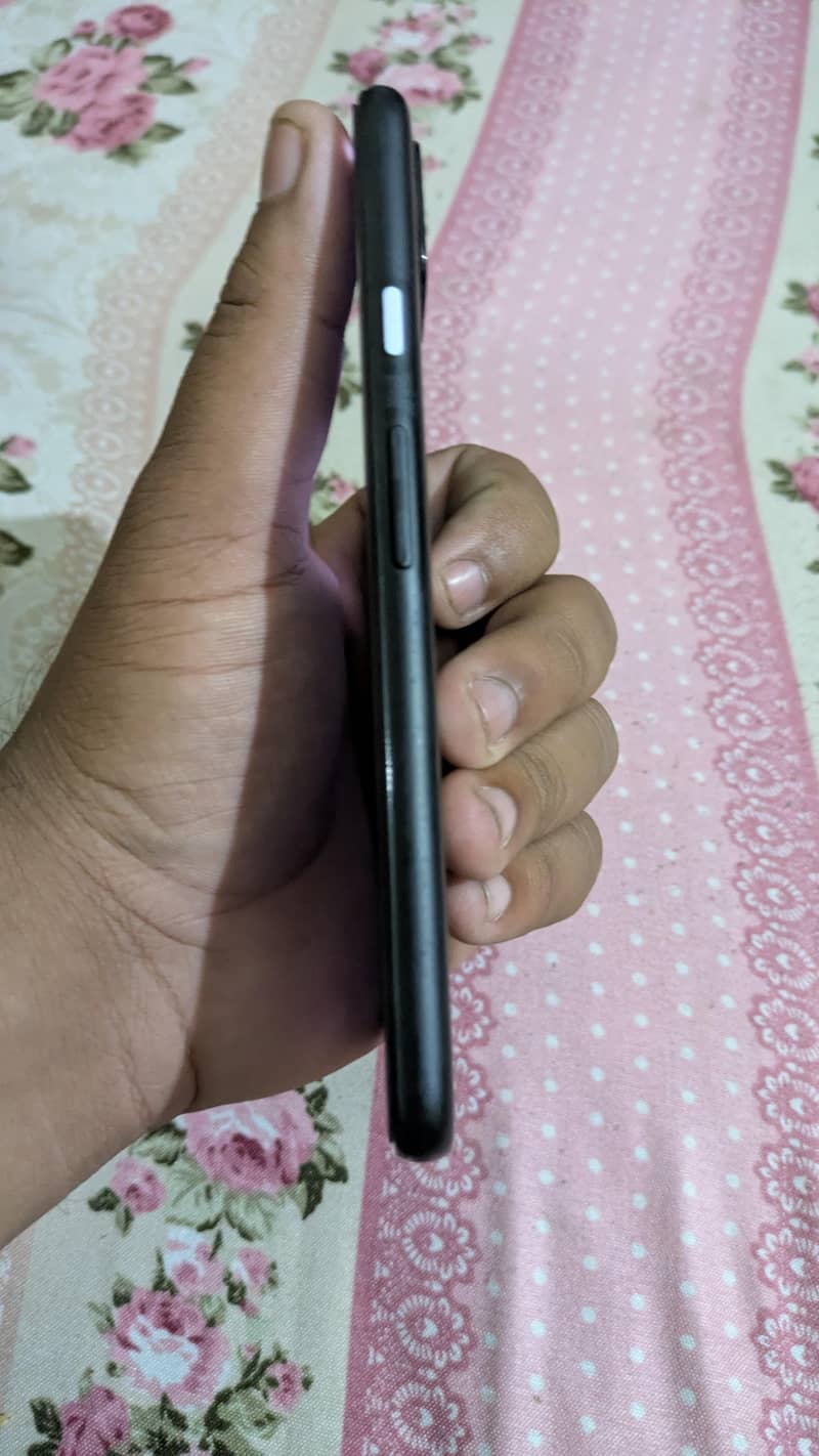 Google Pixel 4a 5g 3