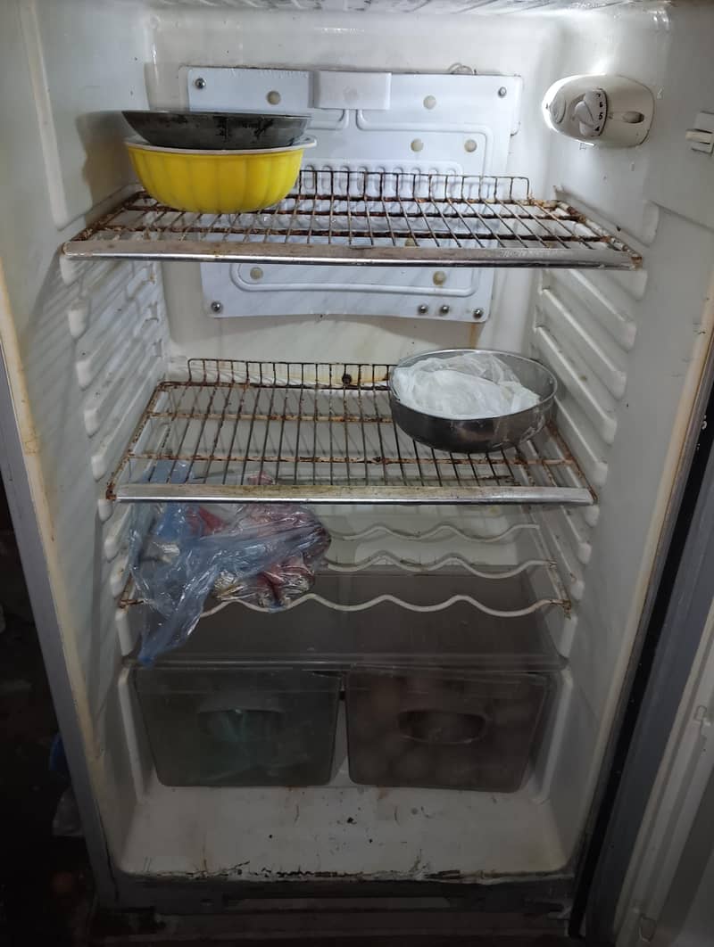 Fridge 8