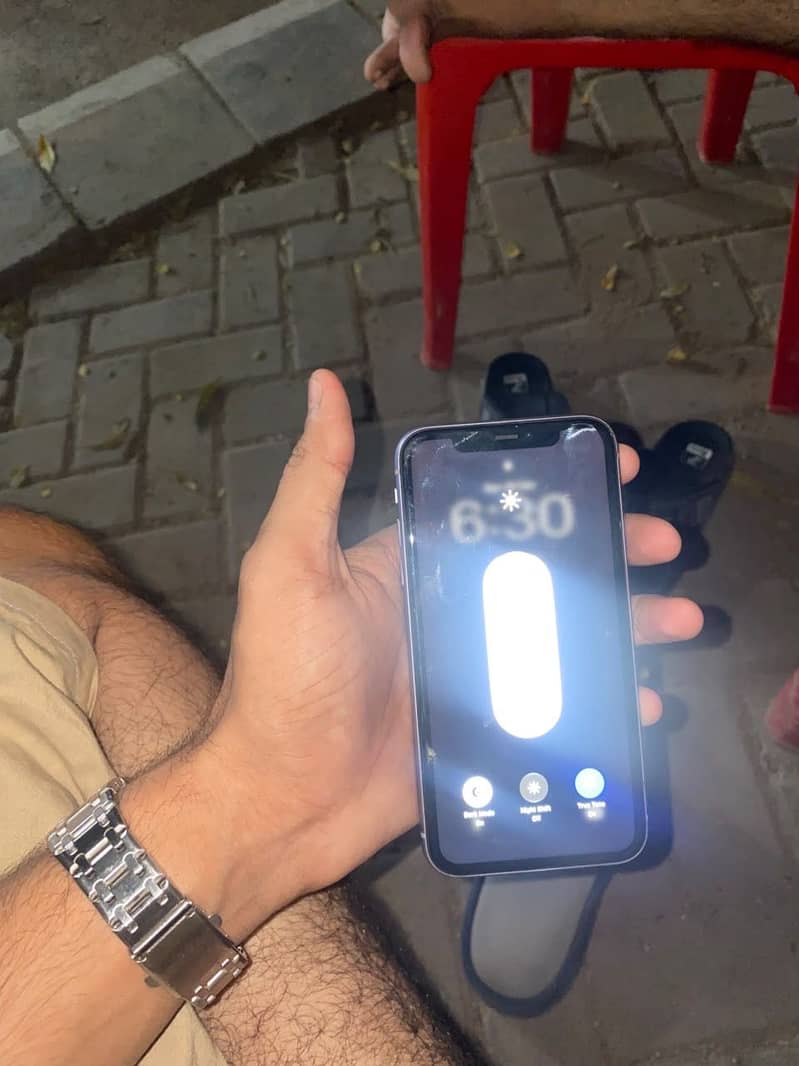 Iphone 11 non jv 1