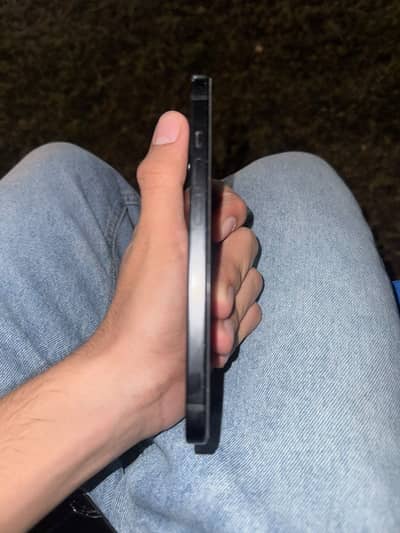 Apple iPhone 15